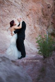 10 Las Vegas Elopement Photographer | Elope in Vegas | Get Married in Las Vegas