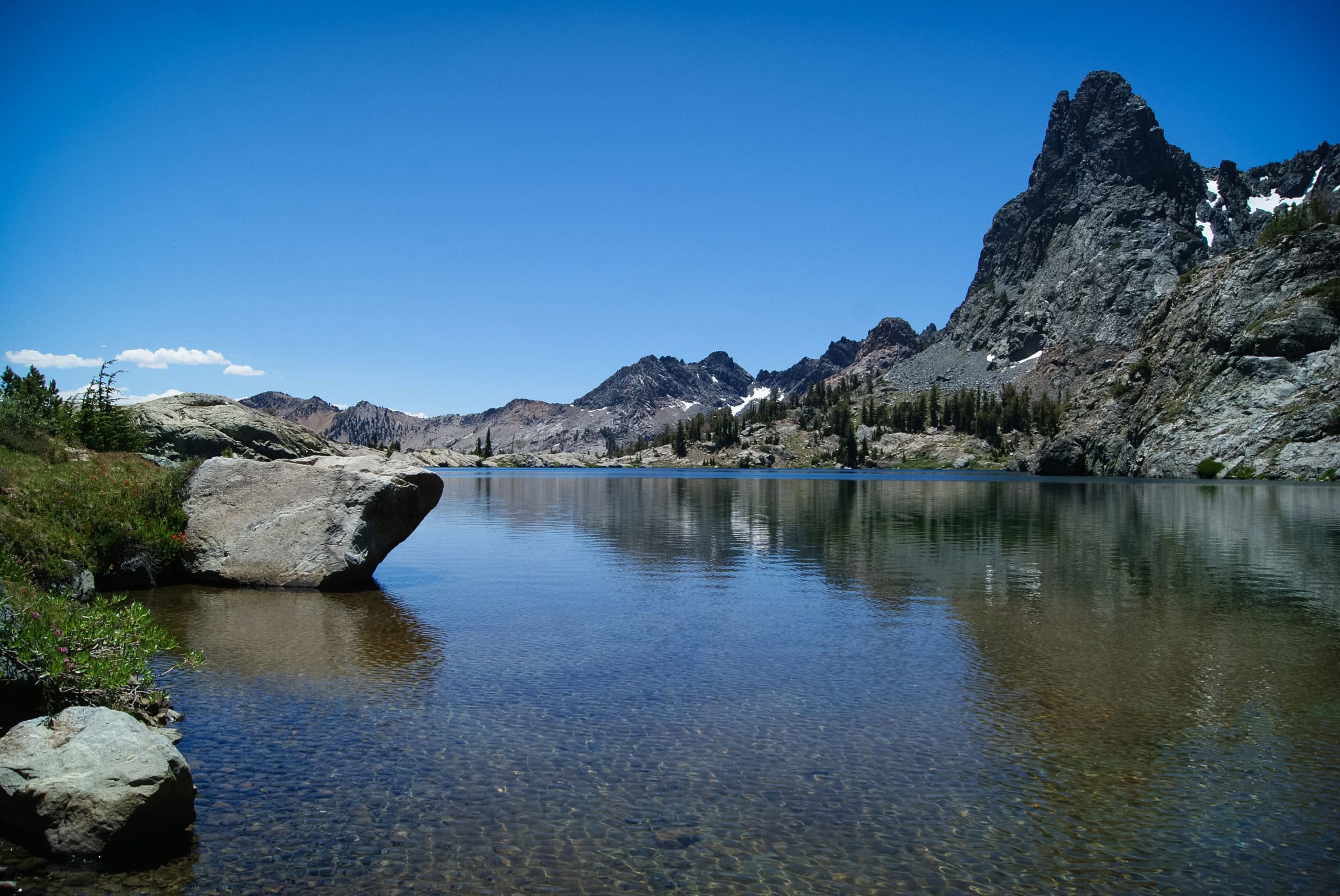 Sierra Nevada Minaret Lake